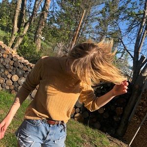 Yellow ribbed sweater